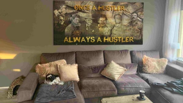 Hustlers-M4-huiskamer